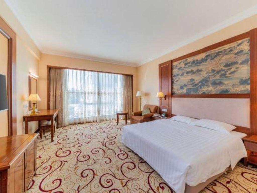 Fenggang Gladden Hotel Tiantangwei Zewnętrze zdjęcie