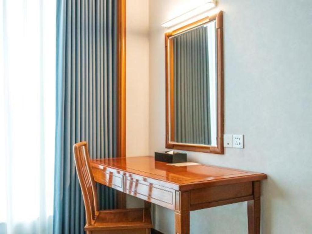 Fenggang Gladden Hotel Tiantangwei Zewnętrze zdjęcie