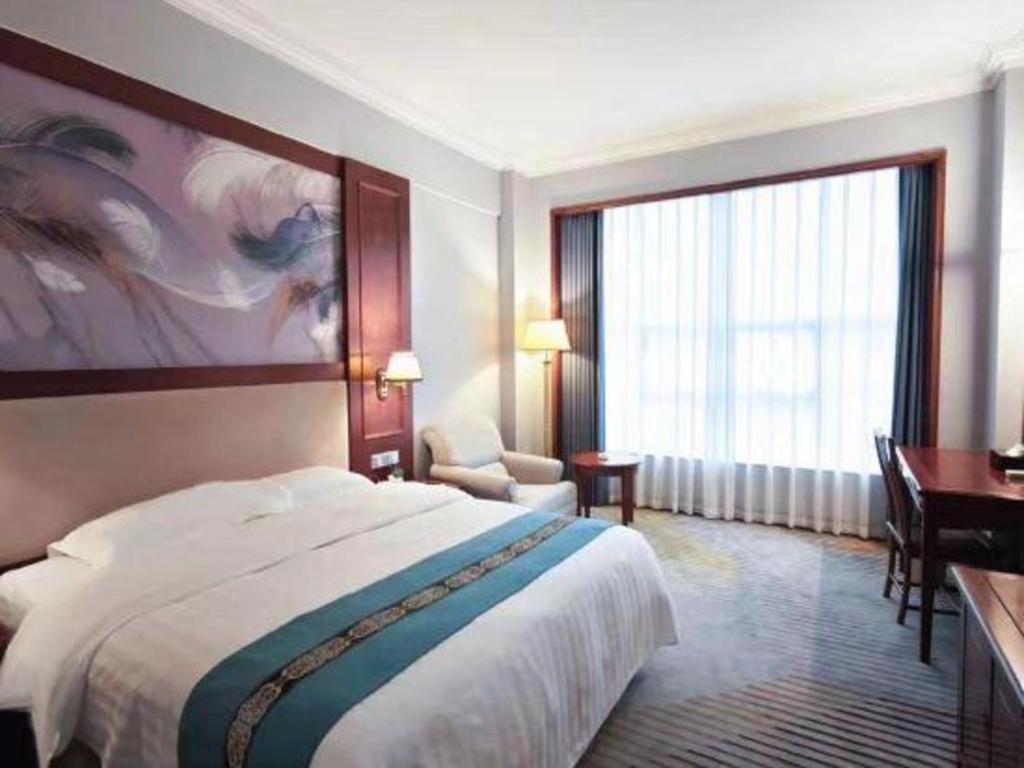 Fenggang Gladden Hotel Tiantangwei Zewnętrze zdjęcie