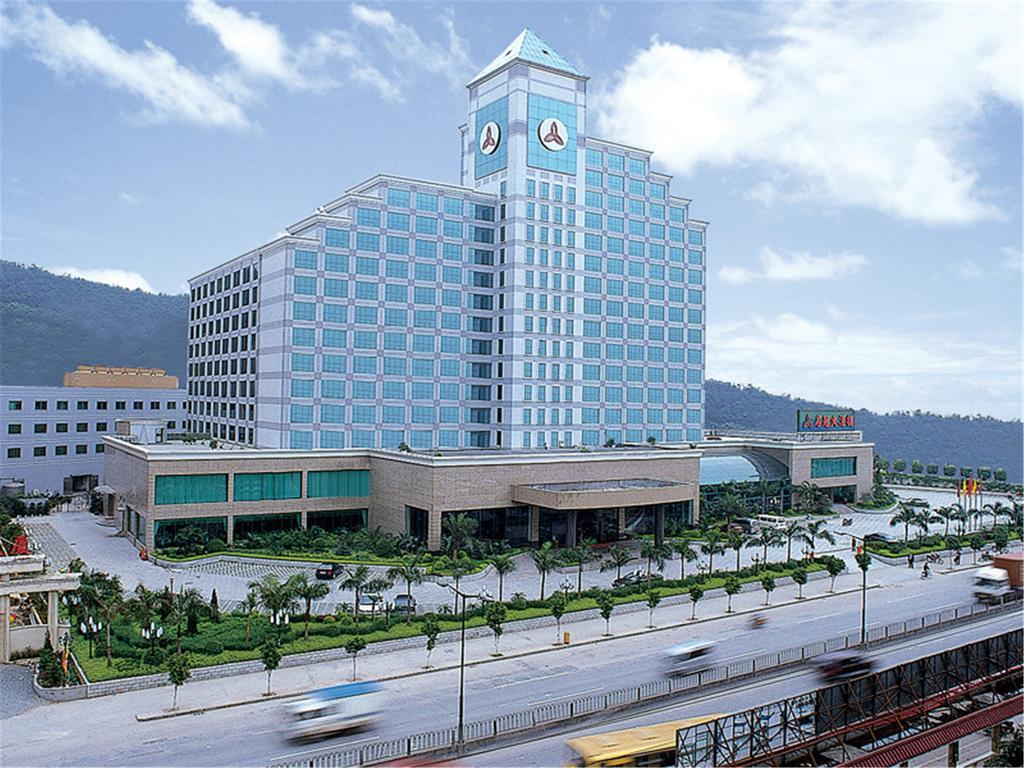 Fenggang Gladden Hotel Tiantangwei Zewnętrze zdjęcie